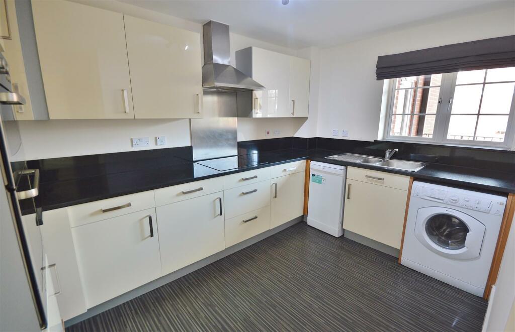 Additional image 15 of Victory Court, Nelson Road, Clacton-On-Sea