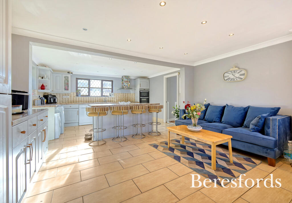 Additional image 30 of Fox Hatch, Kelvedon Hatch, CM15