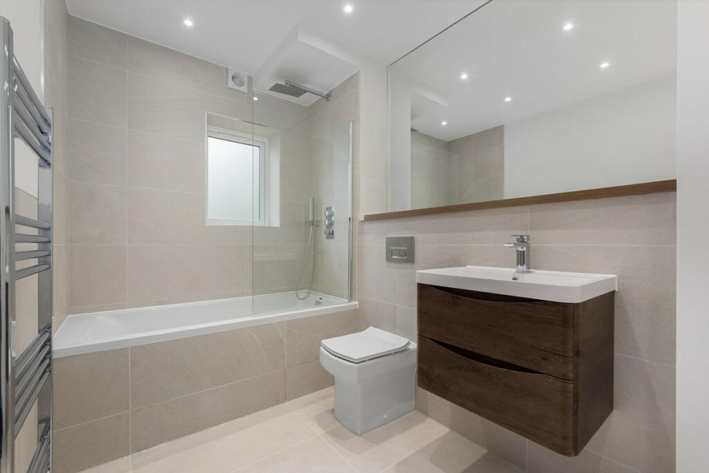 Additional image 10 of Briton Hill, South Croydon, CR2