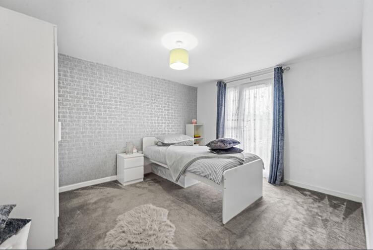 Additional image 21 of Tamworth Lane, Mitcham, CR4