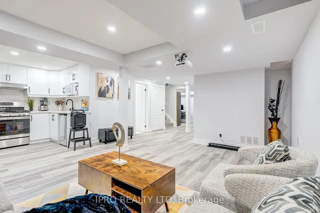 Additional image 32 of 3 Forestgrove Circ