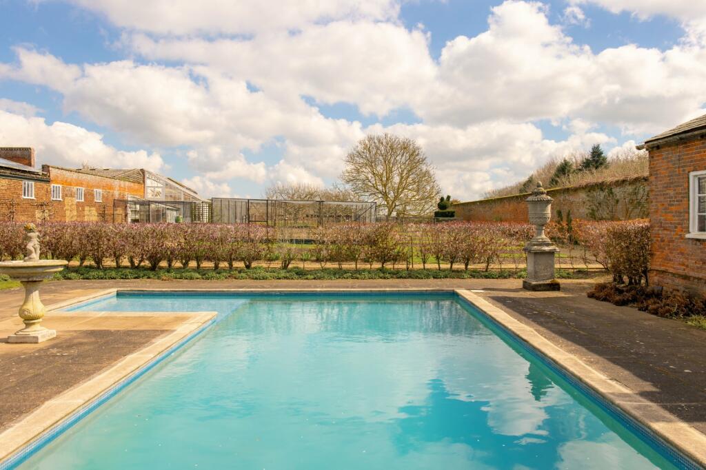 Additional image 8 of Fingringhoe Road, Rowhedge, Colchester, Essex