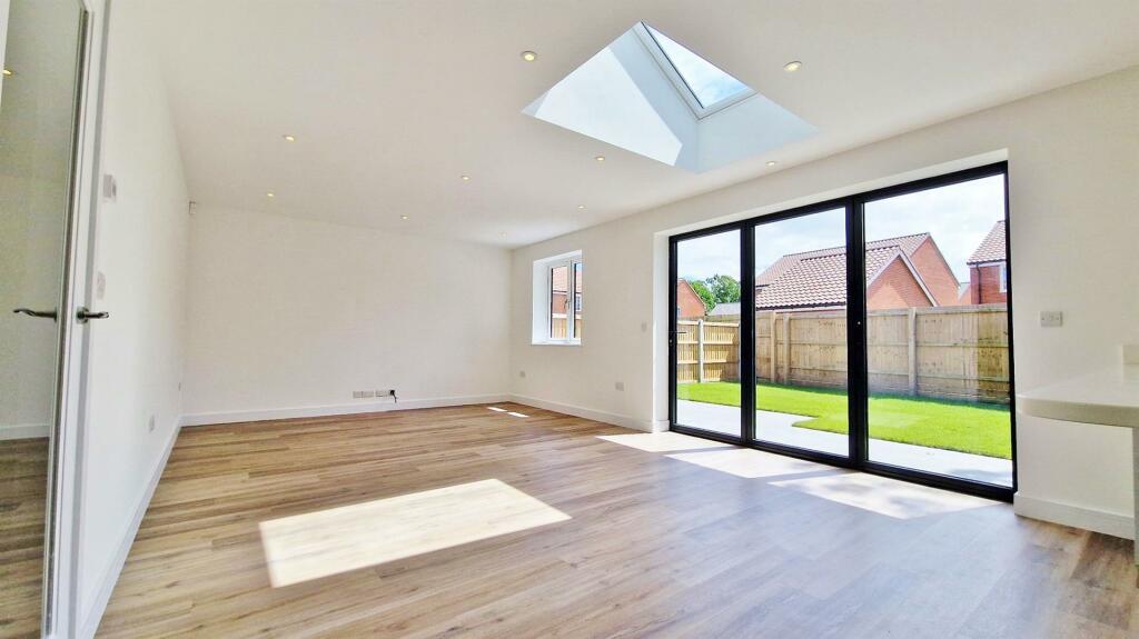 Additional image 6 of Thorpe Road, Kirby Cross