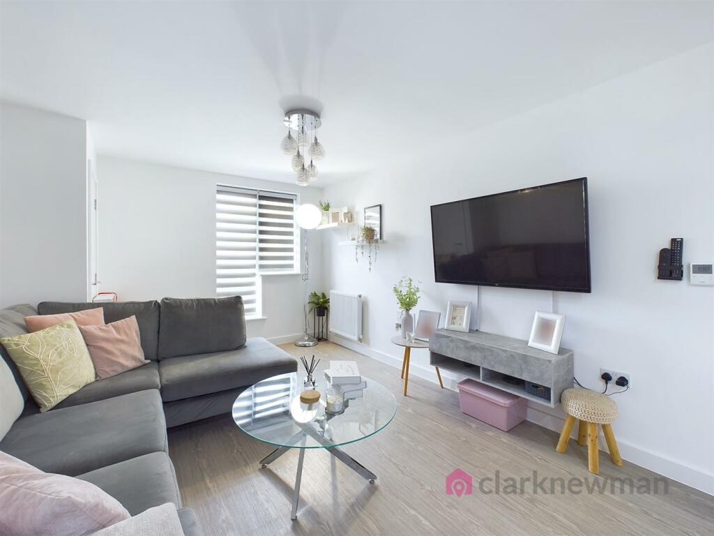 Primary image of North Square, Newhall, Harlow, CM17