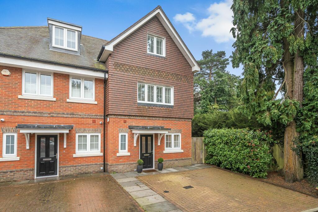 Additional image 22 of Alders Grove, Caterham, CR3