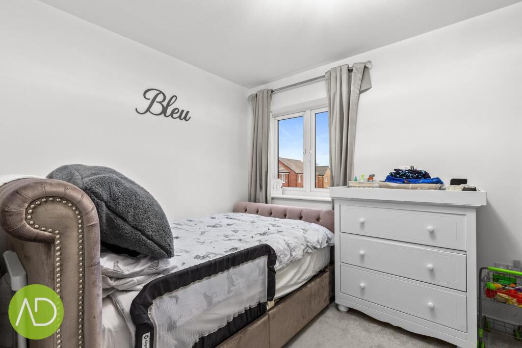 Additional image 10 of Hawfinch Crescent, Old Harlow, Essex