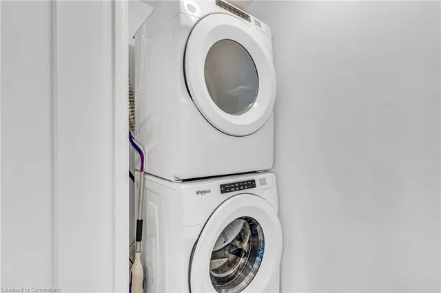 Additional image 32 of 10 York St Unit 2713