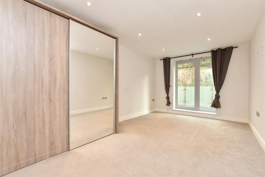 Additional image 4 of Croydon Road, Caterham, Surrey