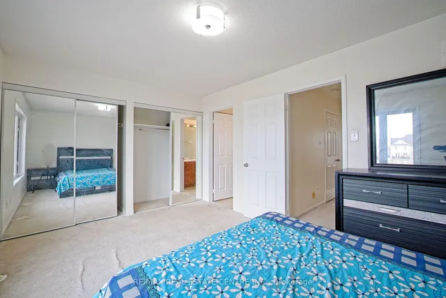 Additional image 8 of 60 Fairwood Circ Unit 99