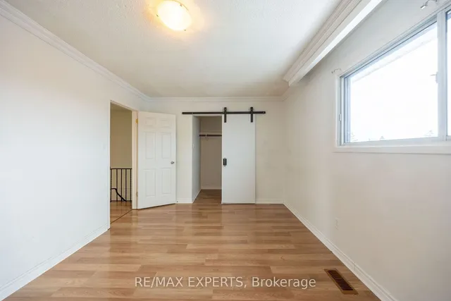 Additional image 21 of 19 Dawson Cres