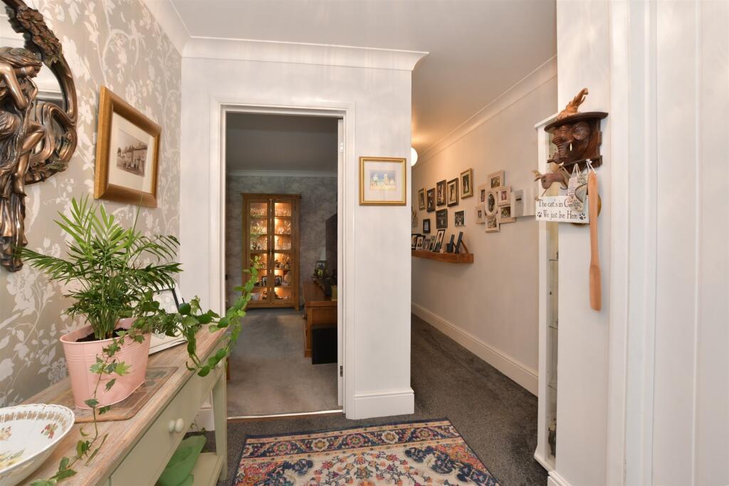 Additional image 12 of Salmonds Grove, Ingrave, Brentwood, Essex