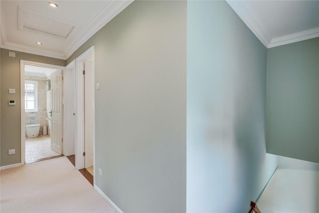 Additional image 25 of Paddock Chase, CM8