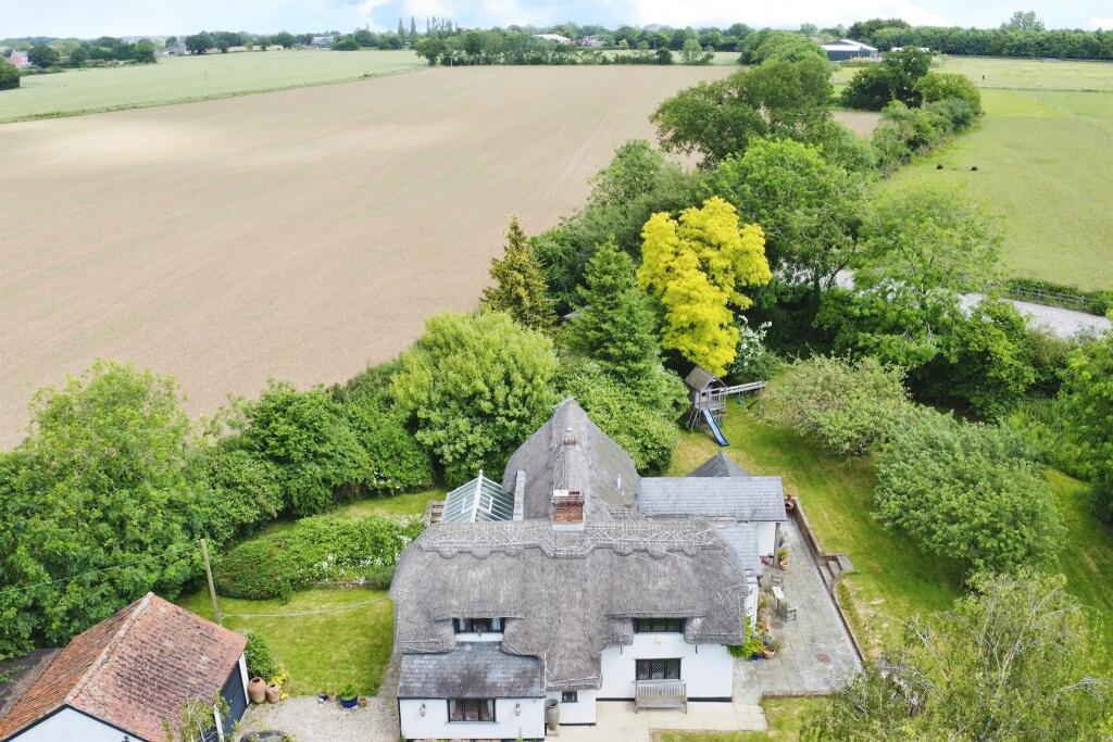 Additional image 4 of Hedingham Road, Blackmore End, Braintree