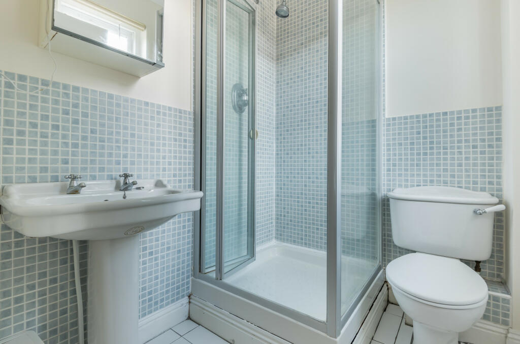 Additional image 12 of Cayton Road, Coulsdon, CR5