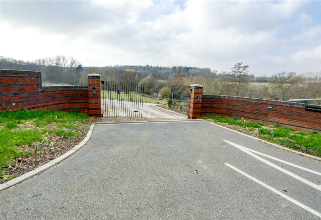Additional image 4 of Brooklands View, Tenpenny Hill, Thorrington