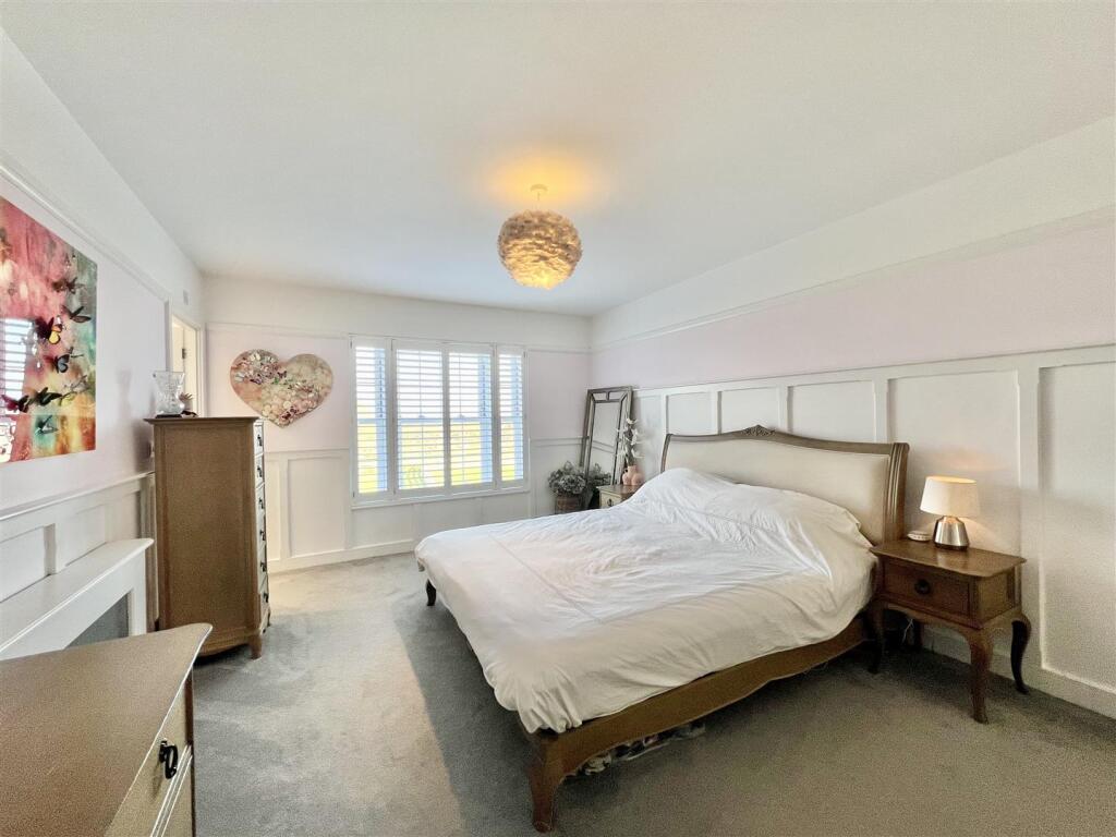 Additional image 16 of Maple Close, Writtle, Chelmsford