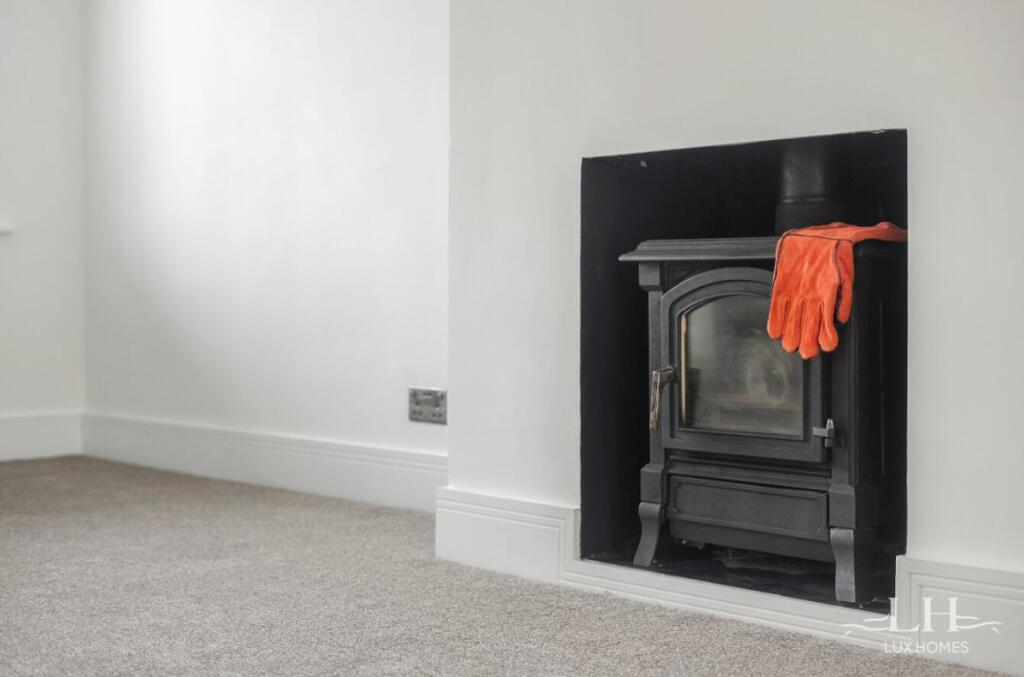 Additional image 5 of Doddinghurst Road, Brentwood