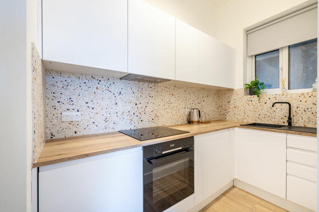 Additional image 9 of St. Peters Road, Croydon, CR0