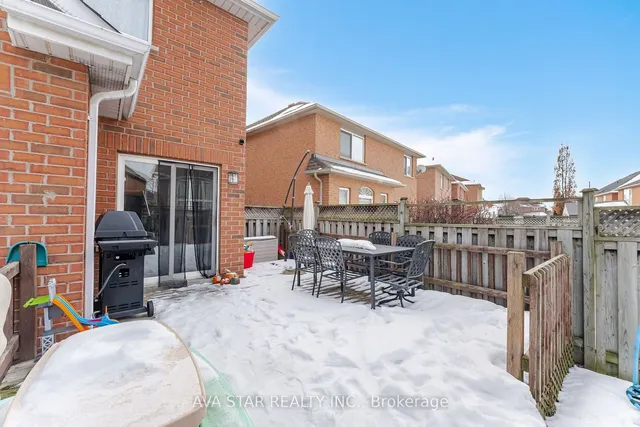 Additional image 21 of 13 Brambirch Cres