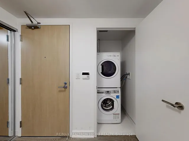 Additional image 6 of 11 Wellesley St Unit 1208