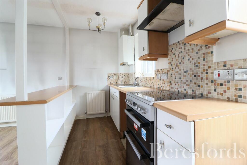 Additional image 5 of Lampern Crescent, Billericay, CM12