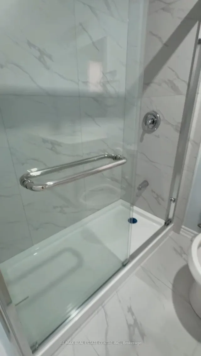 Additional image 6 of 110 Dumfries Ave