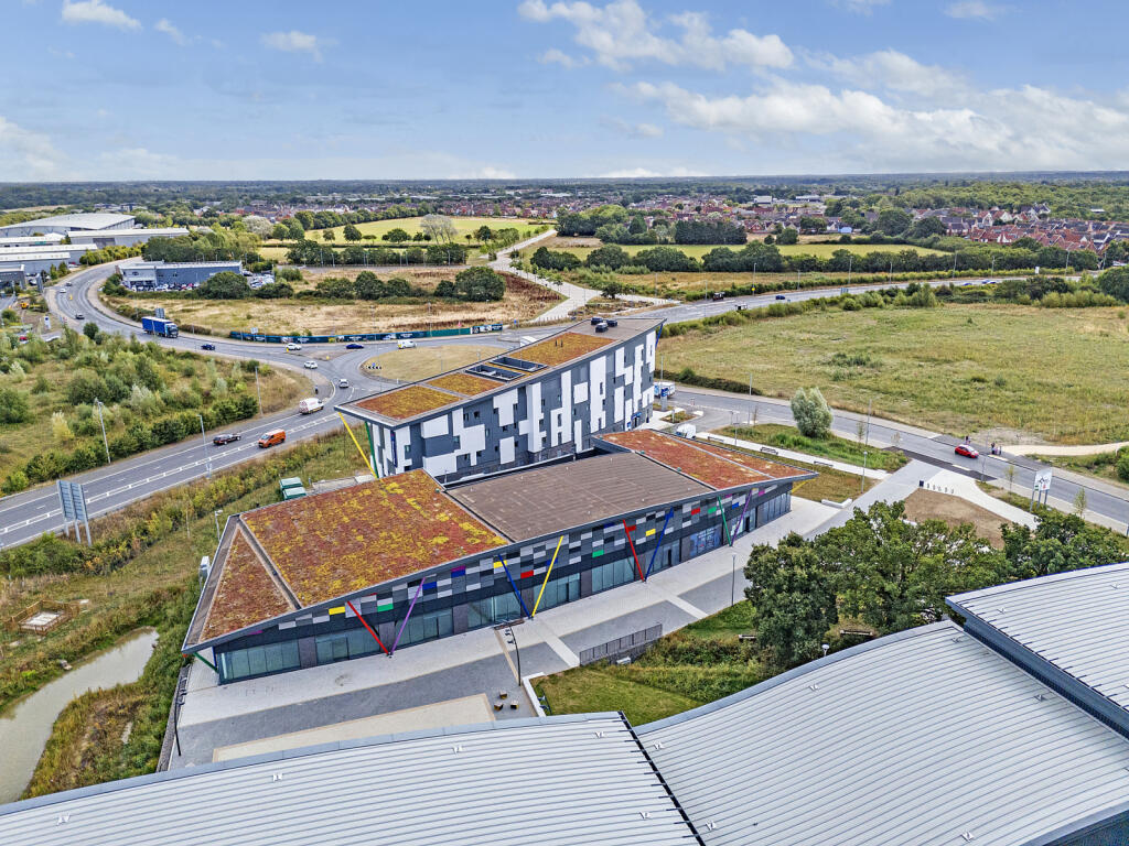 Additional image 8 of Unit R6 Northern Gateway, CO4