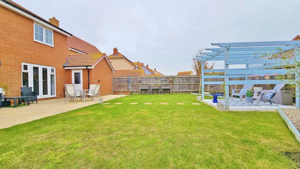 Additional image 33 of Secret Waters, Walton On The Naze