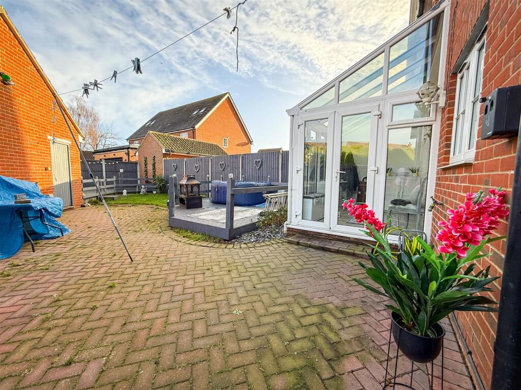 Additional image 31 of Woden Avenue, Stanway, Colchester