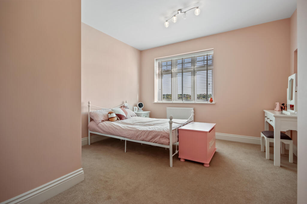 Additional image 17 of London Road, Brentwood, CM14