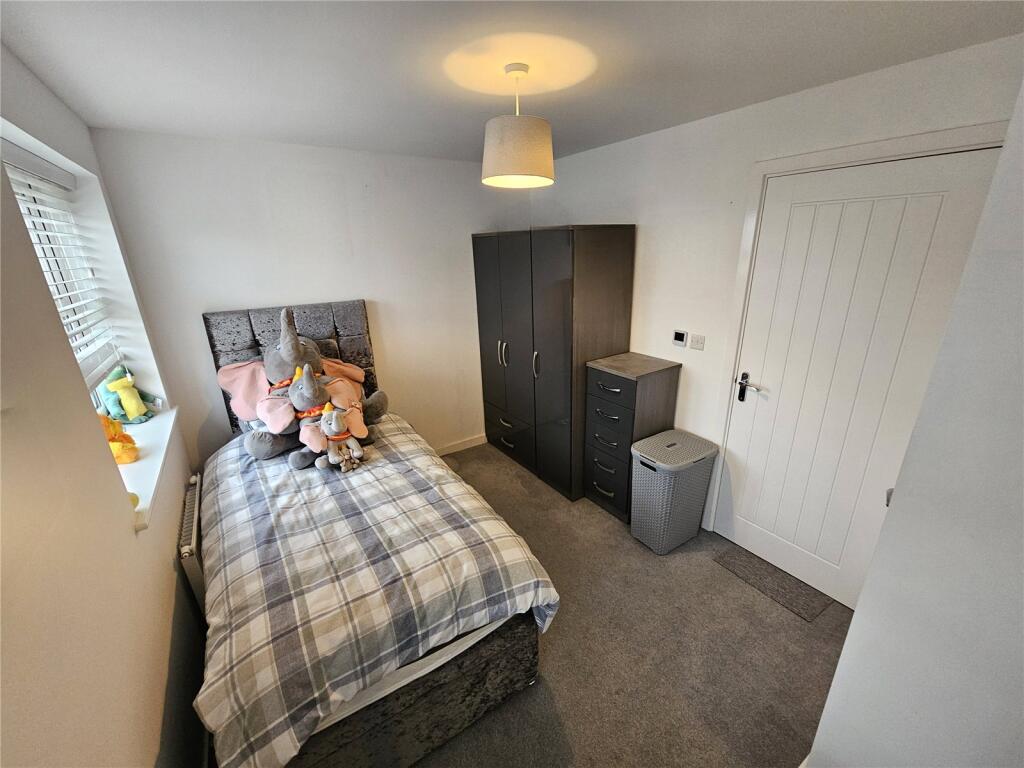 Additional image 13 of Auger Road, Clacton-on-Sea, Essex, CO16