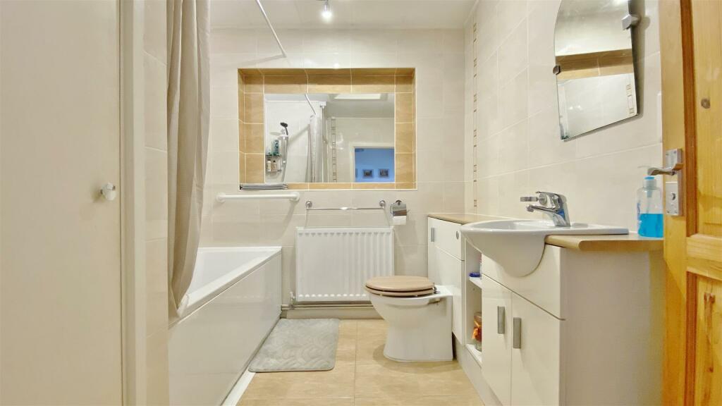 Additional image 15 of Walton Road, Walton On The Naze