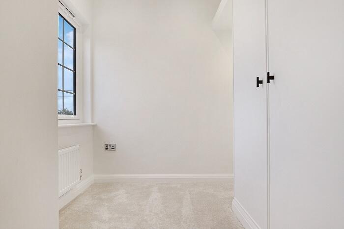 Additional image 19 of Coopers Hill, Ongar, CM5