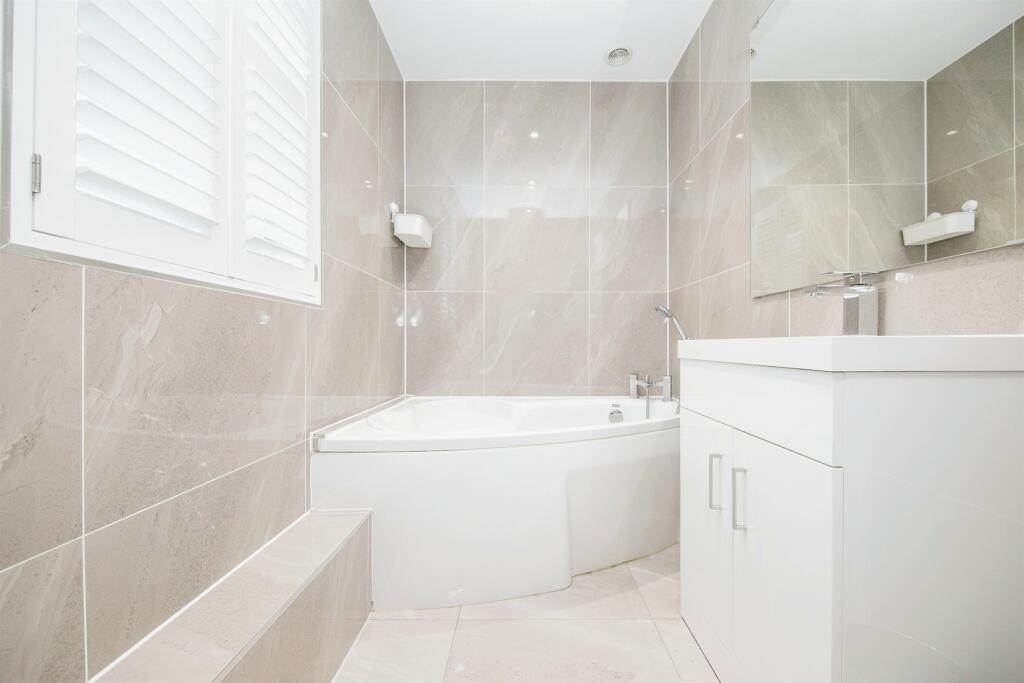 Additional image 16 of Joslin Close, Colchester