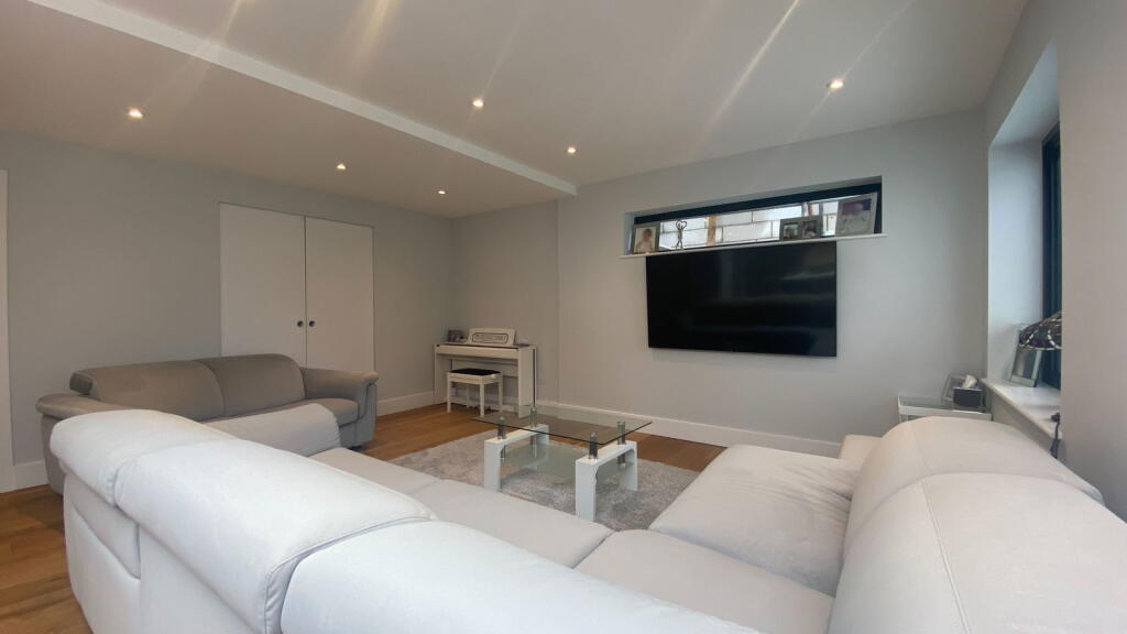 Additional image 15 of Caterham, Surrey