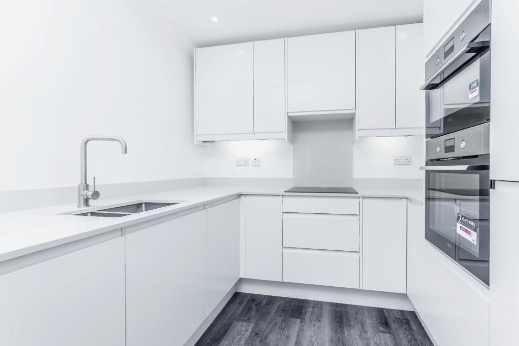 Additional image 2 of Winchester House, Croham Valley Road, South Croydon, CR2