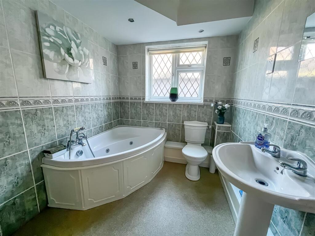 Additional image 11 of Holland Road, Clacton-On-Sea