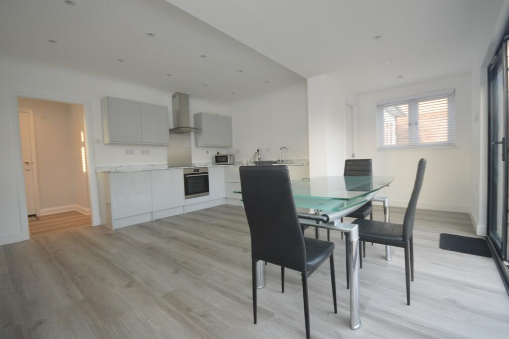 Additional image 2 of Clare Road, Braintree, CM7