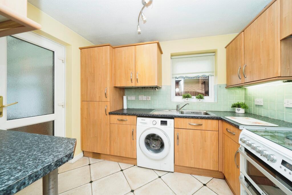 Additional image 3 of Norman Close, Great Sutton, Ellesmere Port