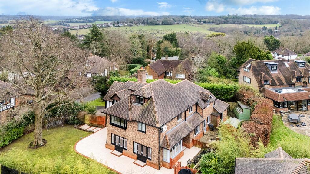 Additional image 31 of High Oaks Close, Coulsdon