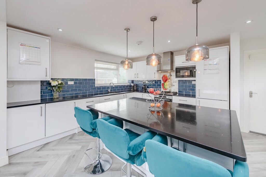 Additional image 17 of West Coulsdon, Surrey
