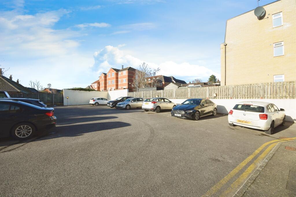 Additional image 11 of Station Approach, Braintree