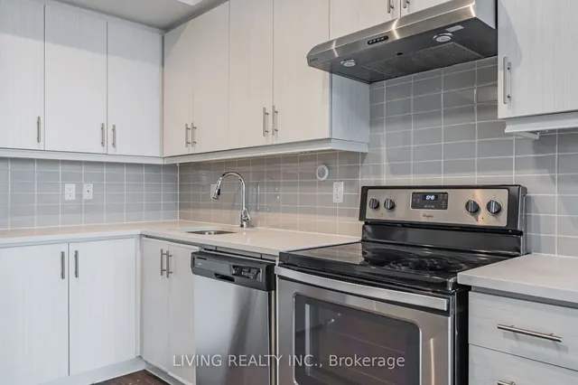 Additional image 7 of 15 Zorra St Unit 906
