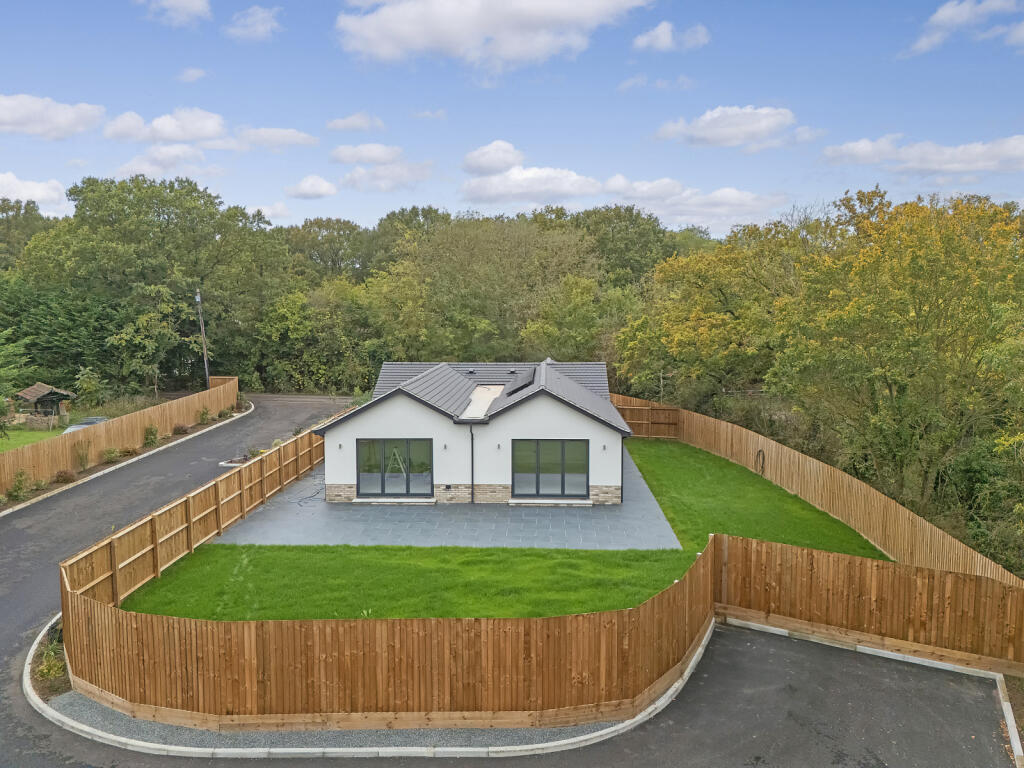 Additional image 14 of Little Burstead, Billericay, CM12