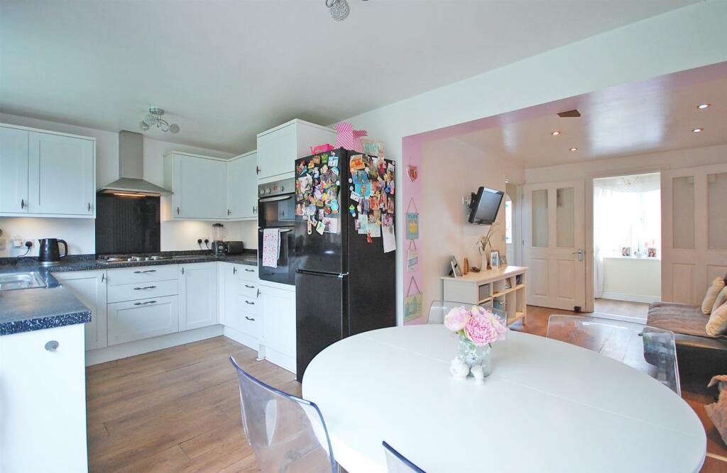 Additional image 7 of Thresher Rise, Braintree