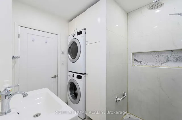 Additional image 20 of 34 Tandridge Cres Unit 888