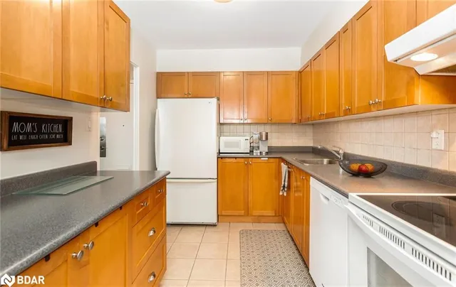 Additional image 5 of 551 The West Mall Unit 709