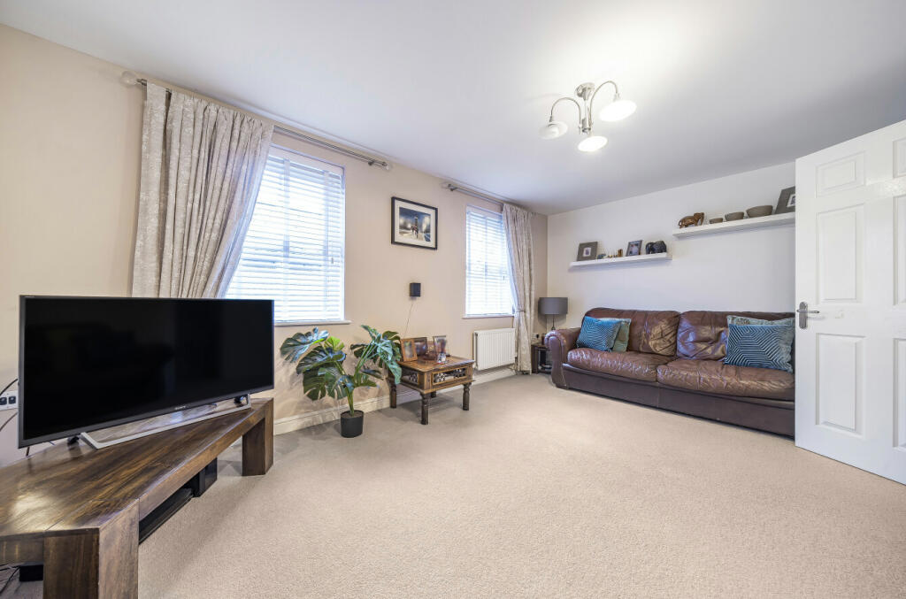 Additional image 7 of Roding Drive, Little Canfield, Dunmow, Essex, CM6