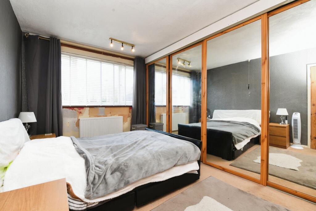 Additional image 8 of Queenswood Avenue, BRENTWOOD, Essex, CM13