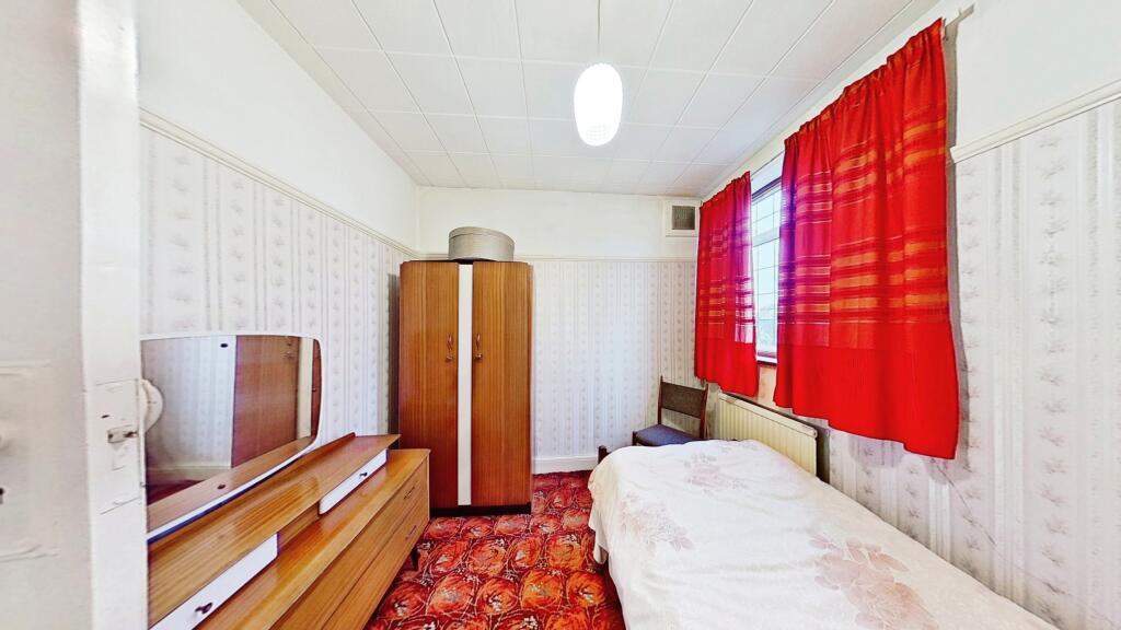 Additional image 10 of Whitethorn Gardens, Croydon, CR0